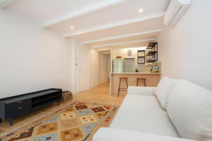 Pool-lisbon City Centre-garden-wifi-1d Apartment *