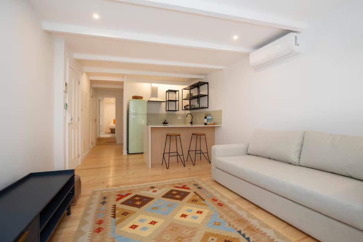 Pool-lisbon City Centre-garden-wifi-1d Apartment